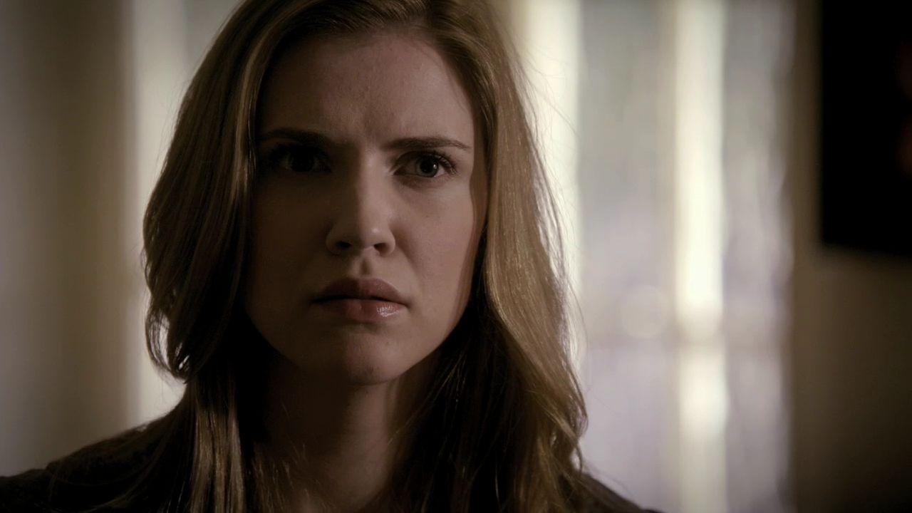 219VampireDiaries0812.jpg
