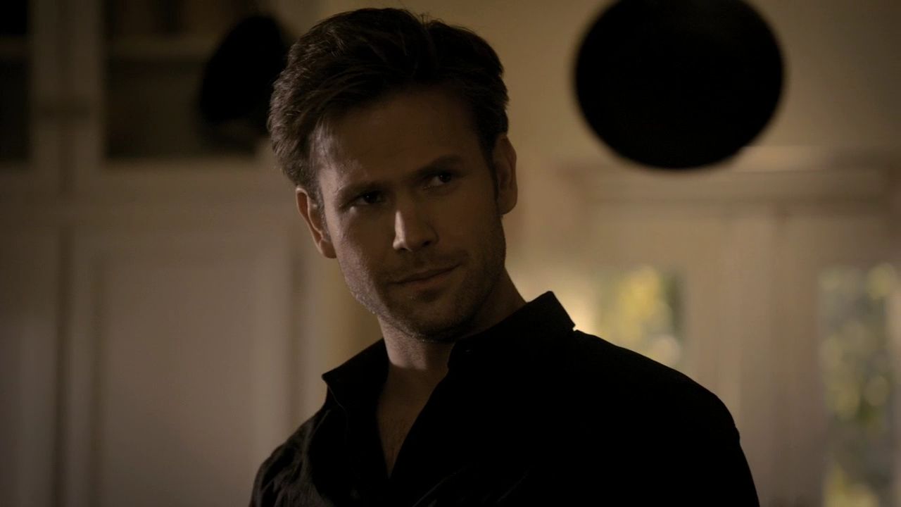 219VampireDiaries0954.jpg