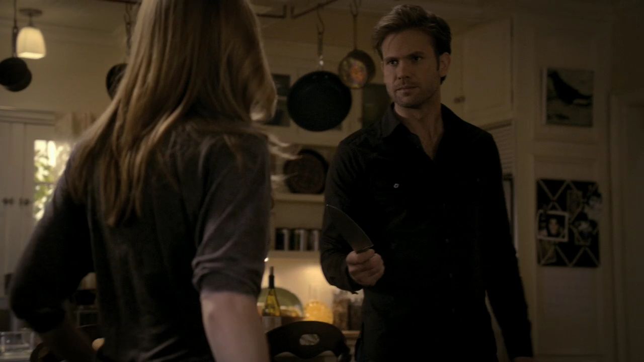 219VampireDiaries0961.jpg