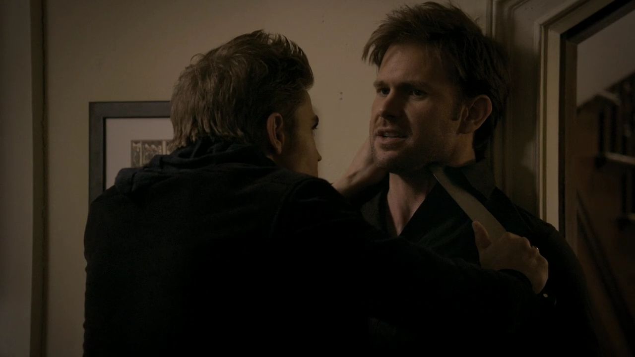 219VampireDiaries0980.jpg