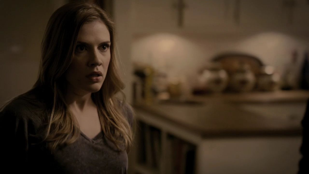 219VampireDiaries0986.jpg