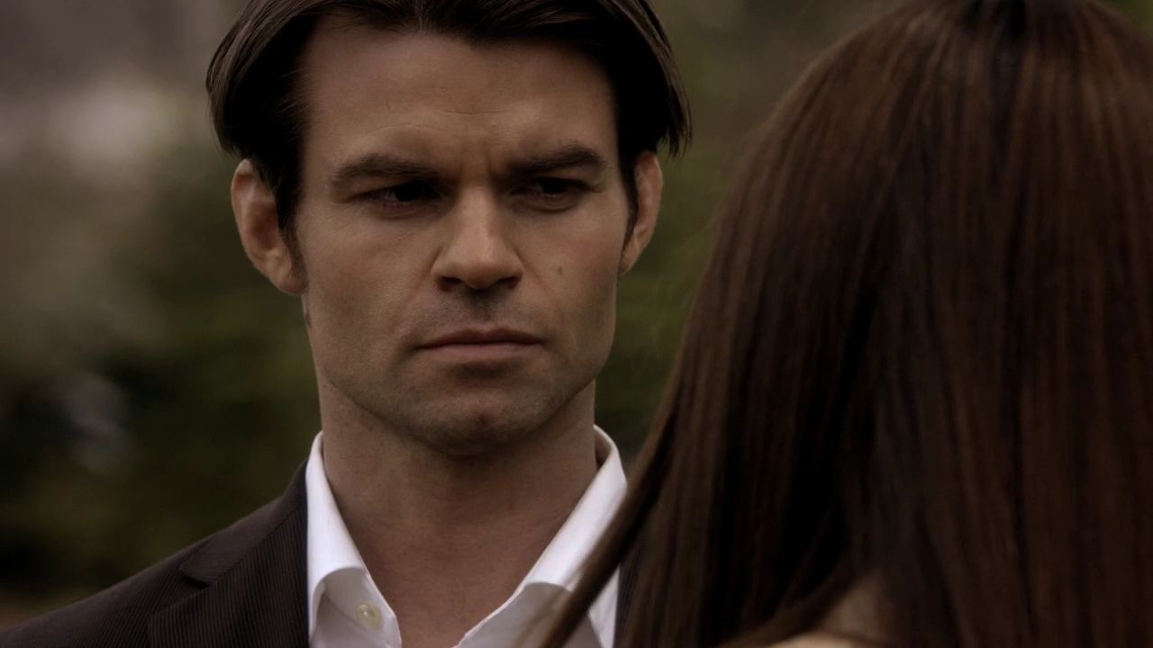 219VampireDiaries1030.jpg