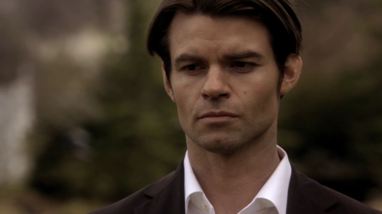 219VampireDiaries1044.jpg