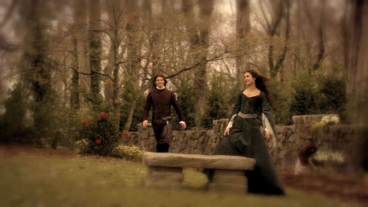 219VampireDiaries1051.jpg