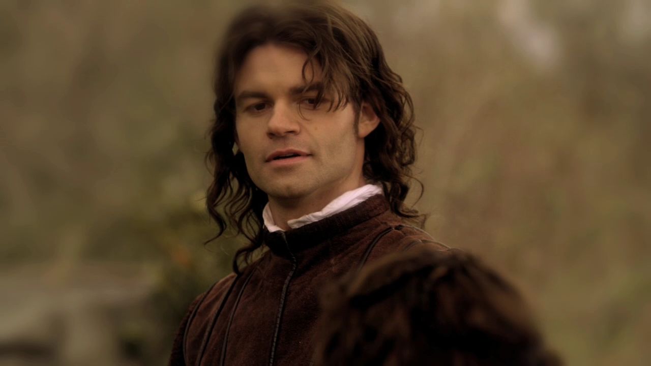 219VampireDiaries1076.jpg