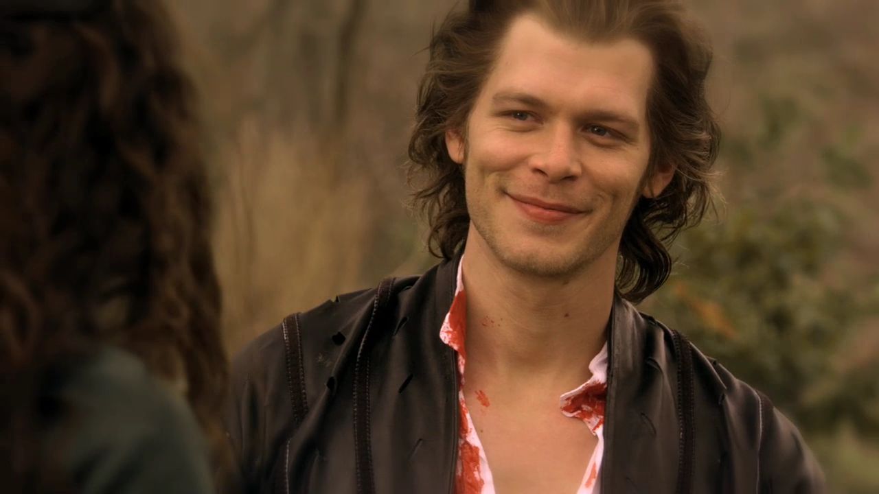 219VampireDiaries1113.jpg