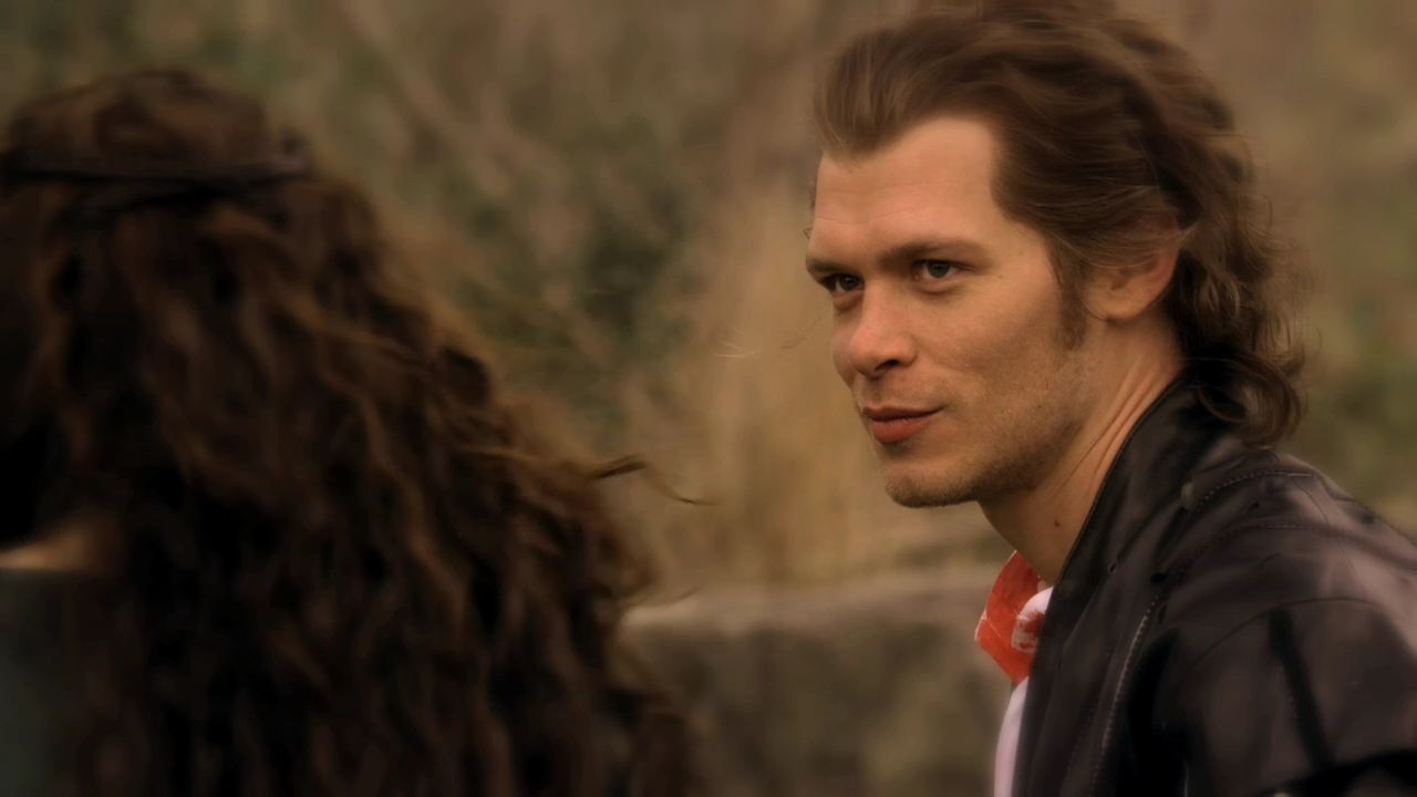 219VampireDiaries1120.jpg