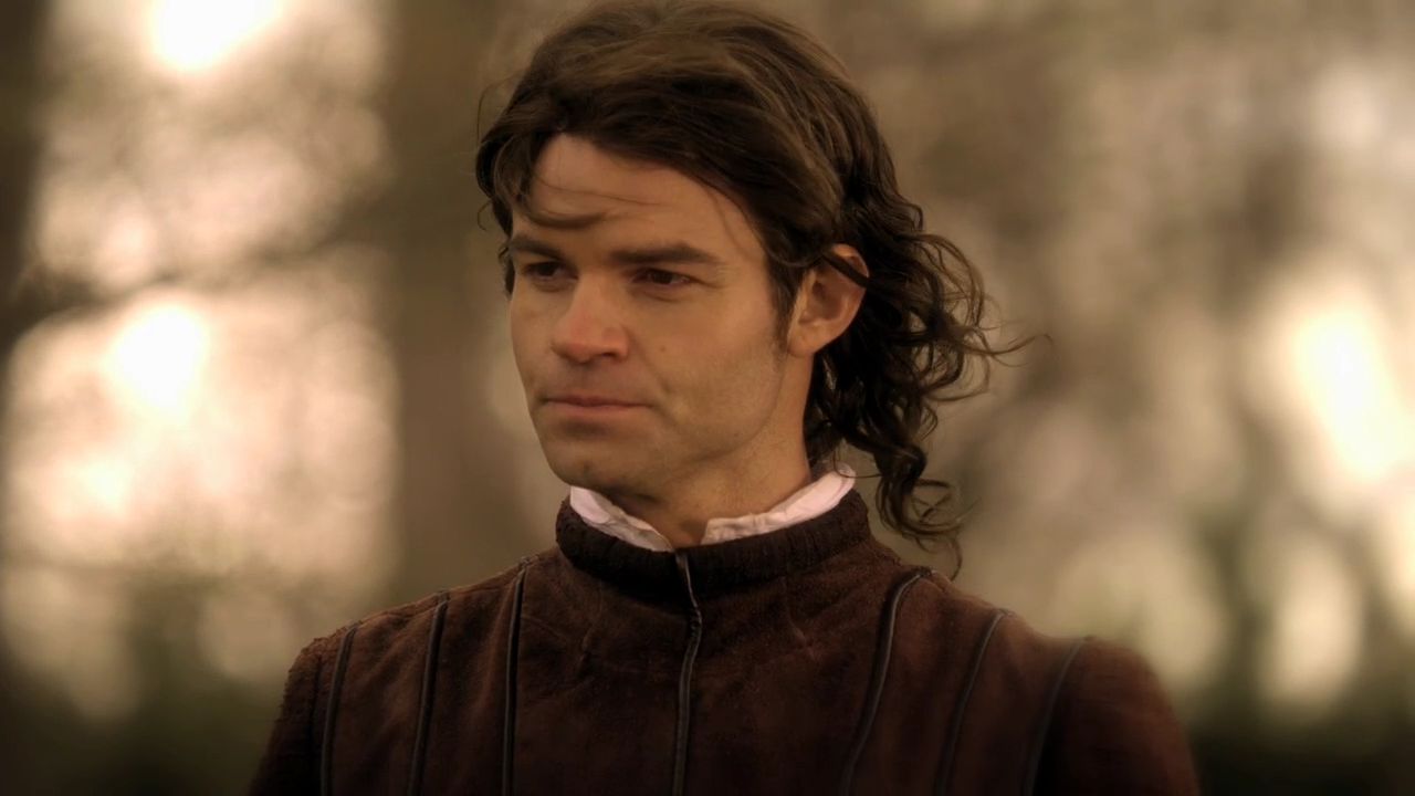 219VampireDiaries1126.jpg