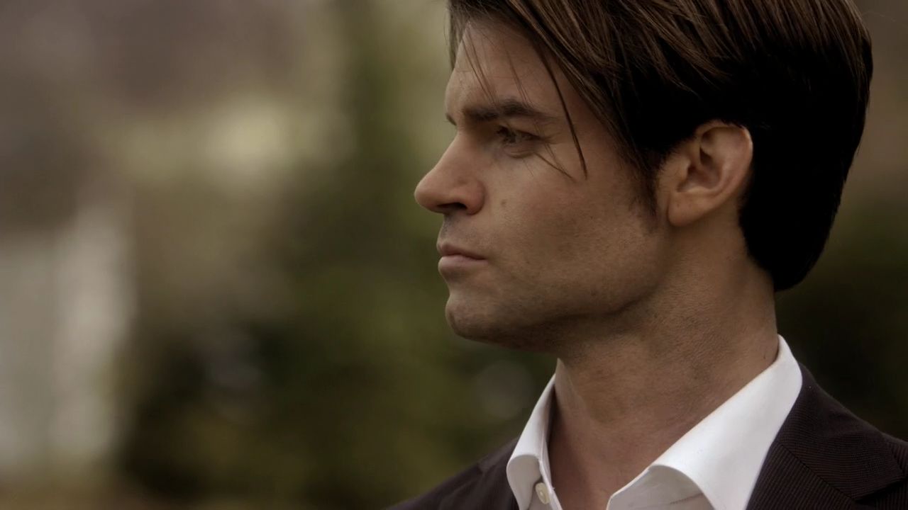 219VampireDiaries1128.jpg