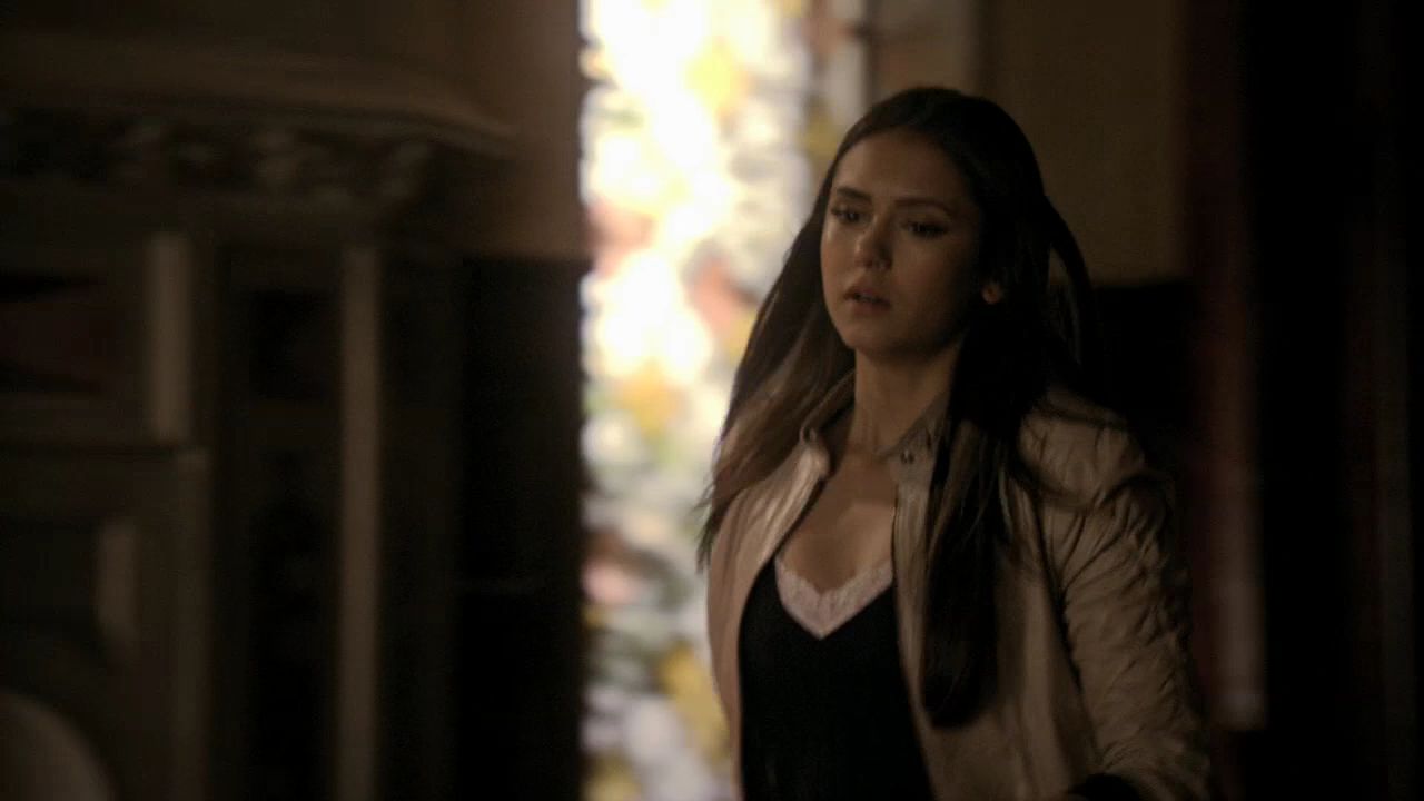 219VampireDiaries1139.jpg
