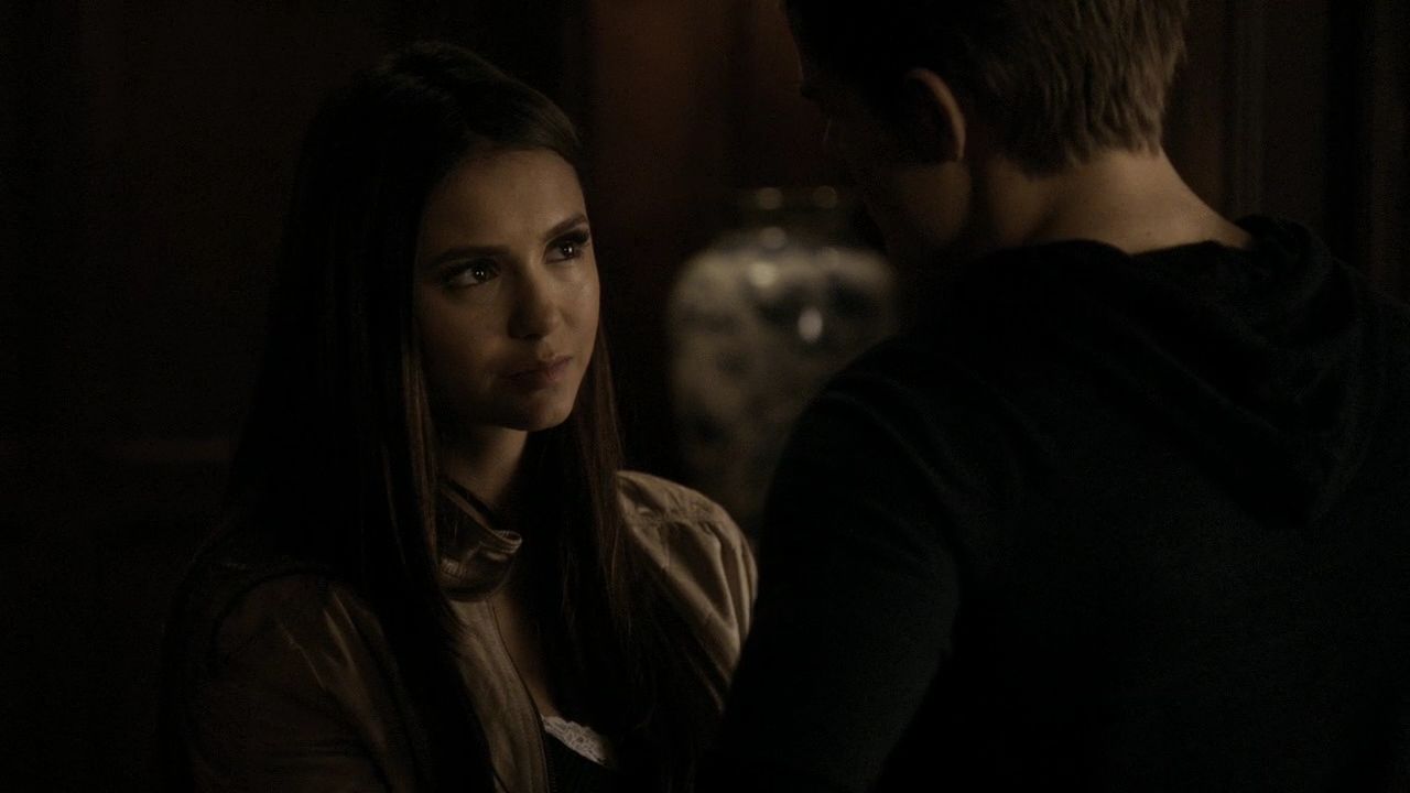 219VampireDiaries1227.jpg