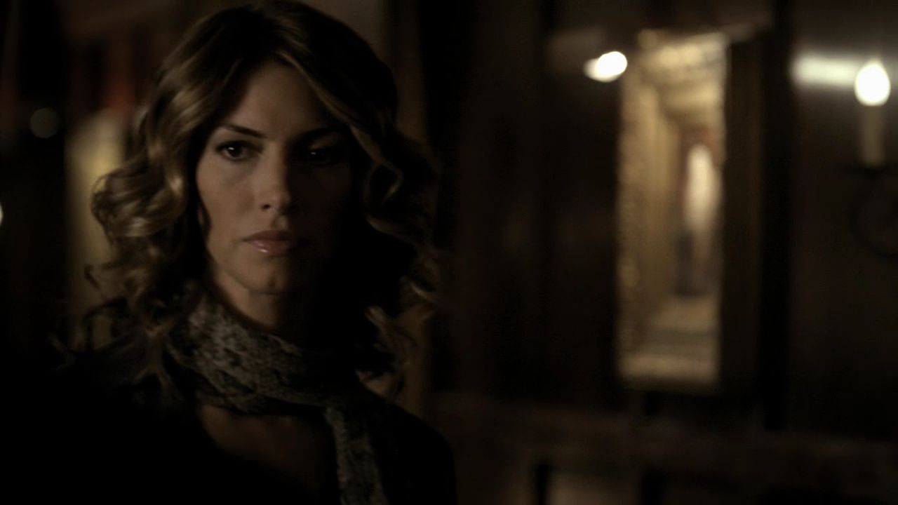 219VampireDiaries1253.jpg