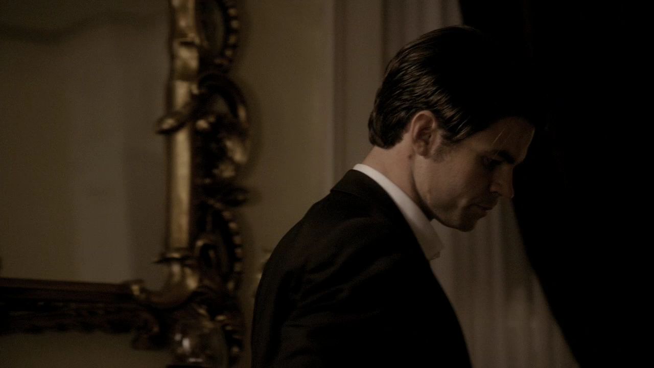 219VampireDiaries1401.jpg