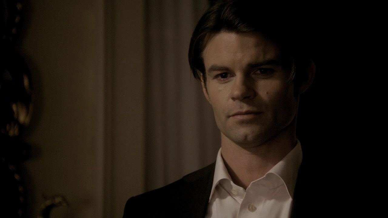 219VampireDiaries1420.jpg
