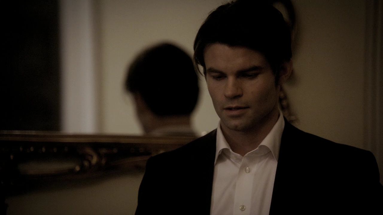 219VampireDiaries1423.jpg