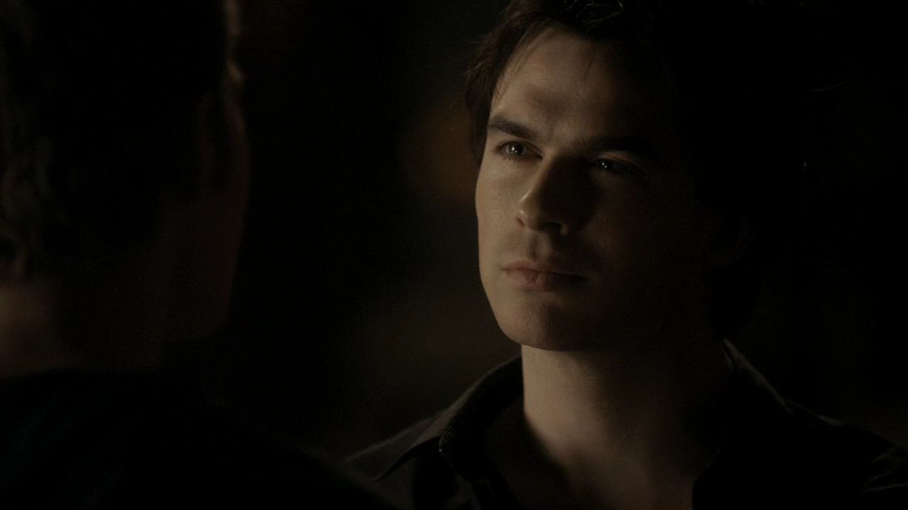 219VampireDiaries1605.jpg