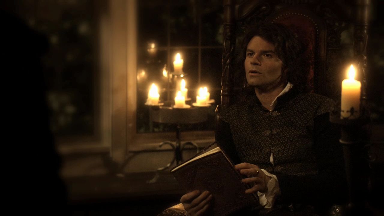 219VampireDiaries1633.jpg