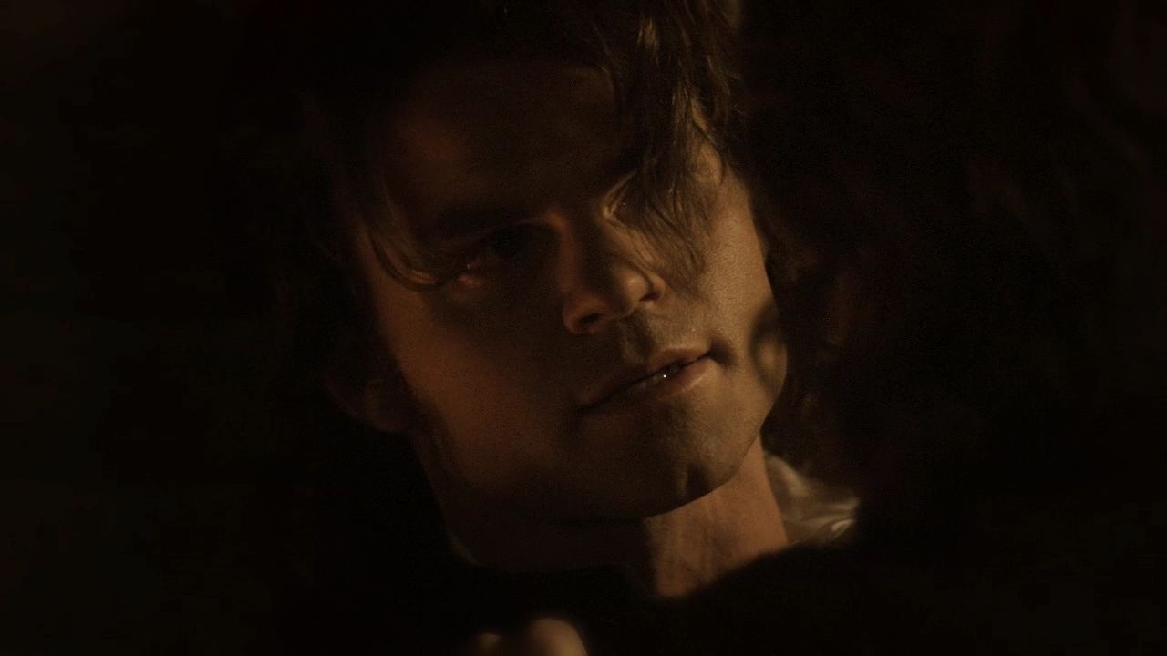 219VampireDiaries1643.jpg