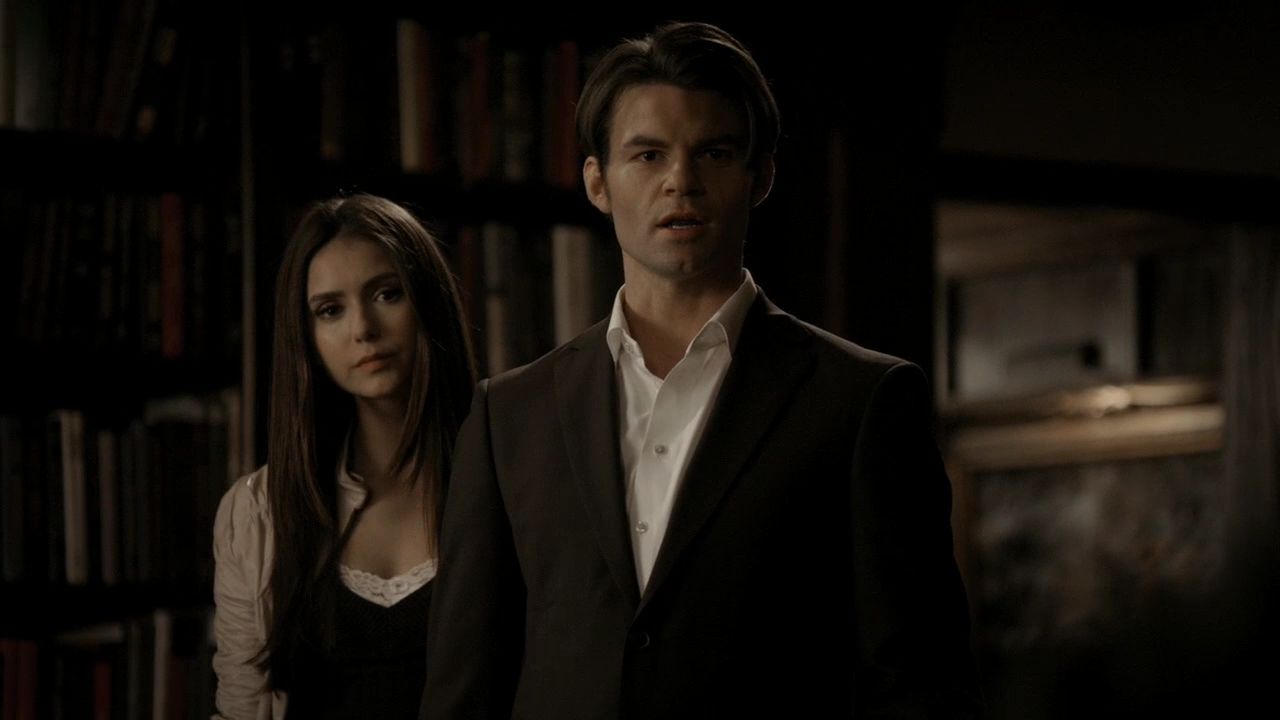 219VampireDiaries1663.jpg