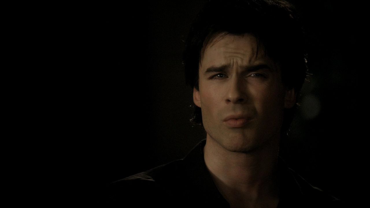 219VampireDiaries1665.jpg
