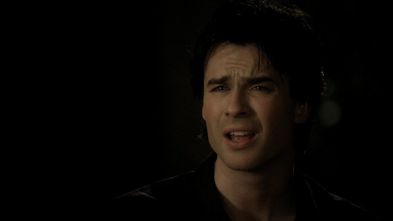 219VampireDiaries1666.jpg