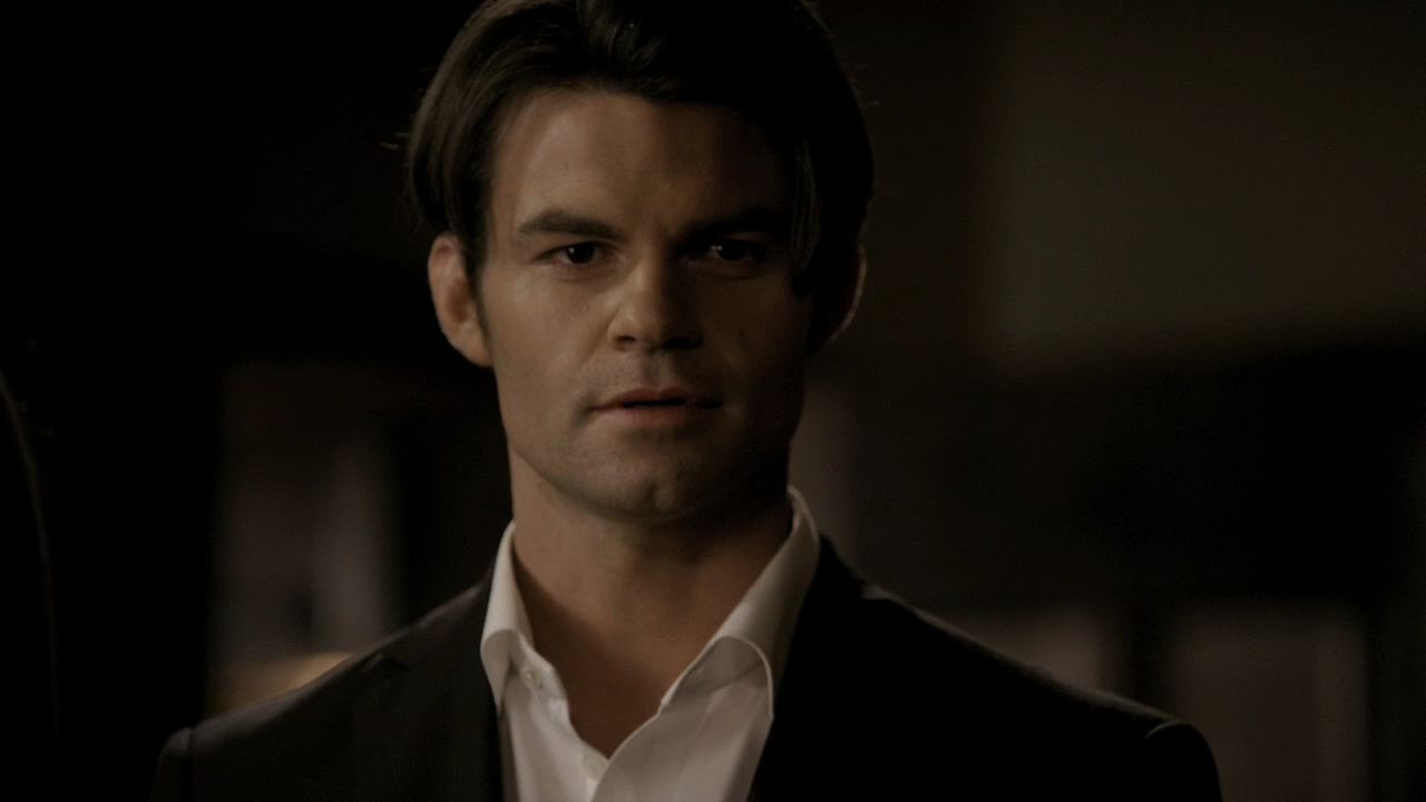 219VampireDiaries1667.jpg