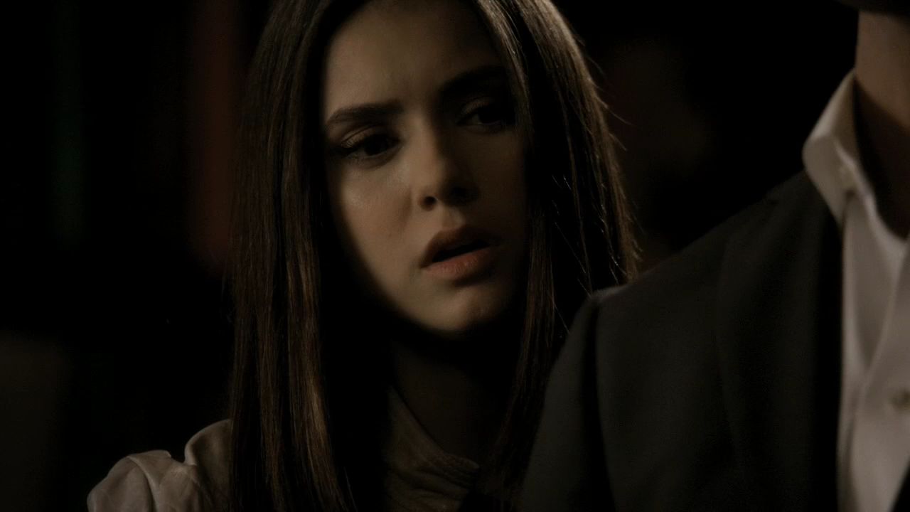 219VampireDiaries1727.jpg