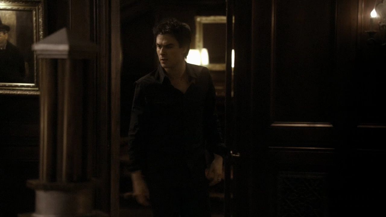 219VampireDiaries1731.jpg