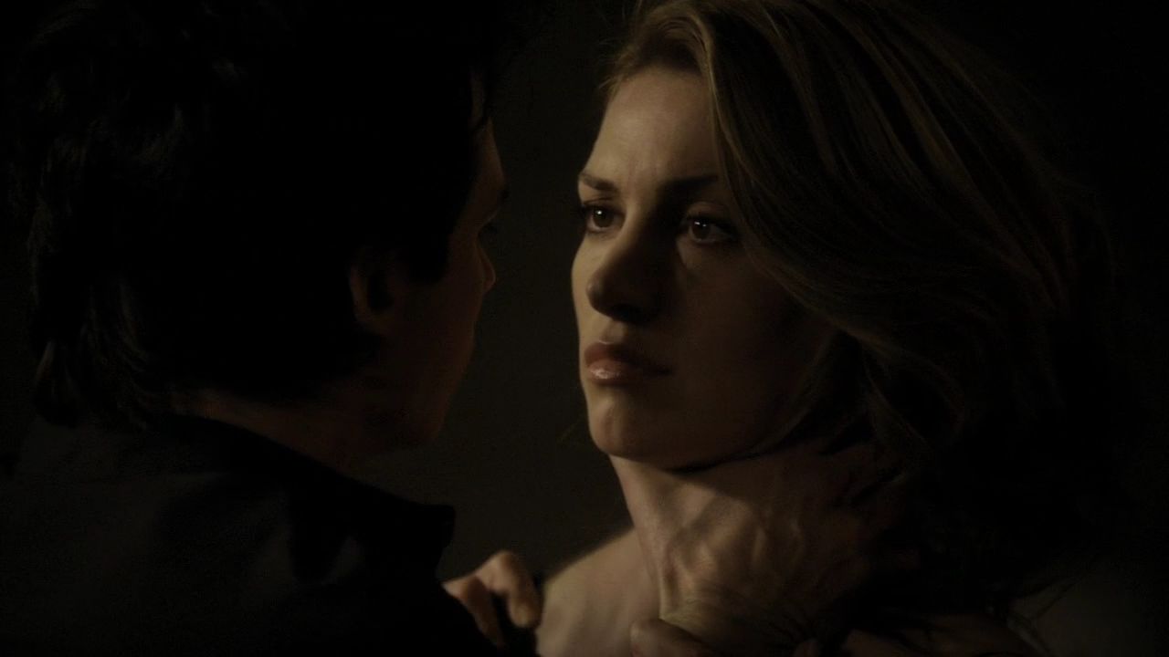 219VampireDiaries1756.jpg