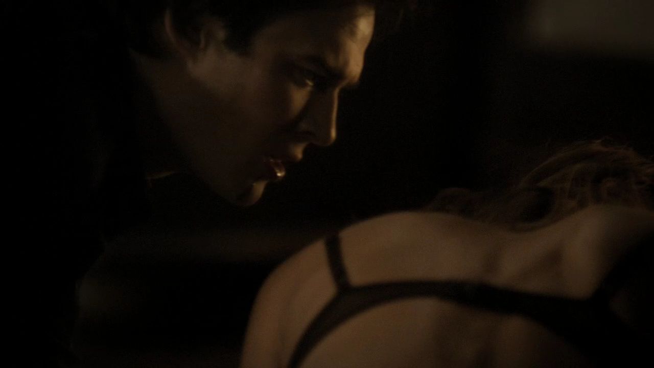 219VampireDiaries1774.jpg