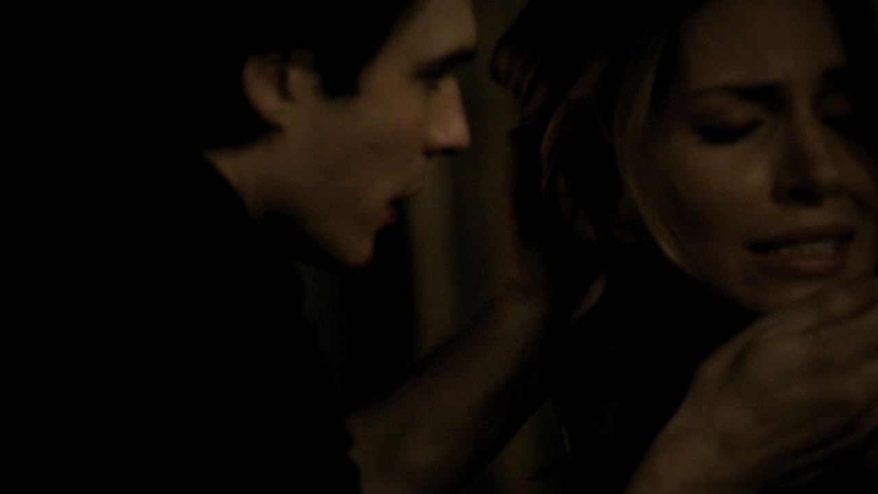 219VampireDiaries1776.jpg
