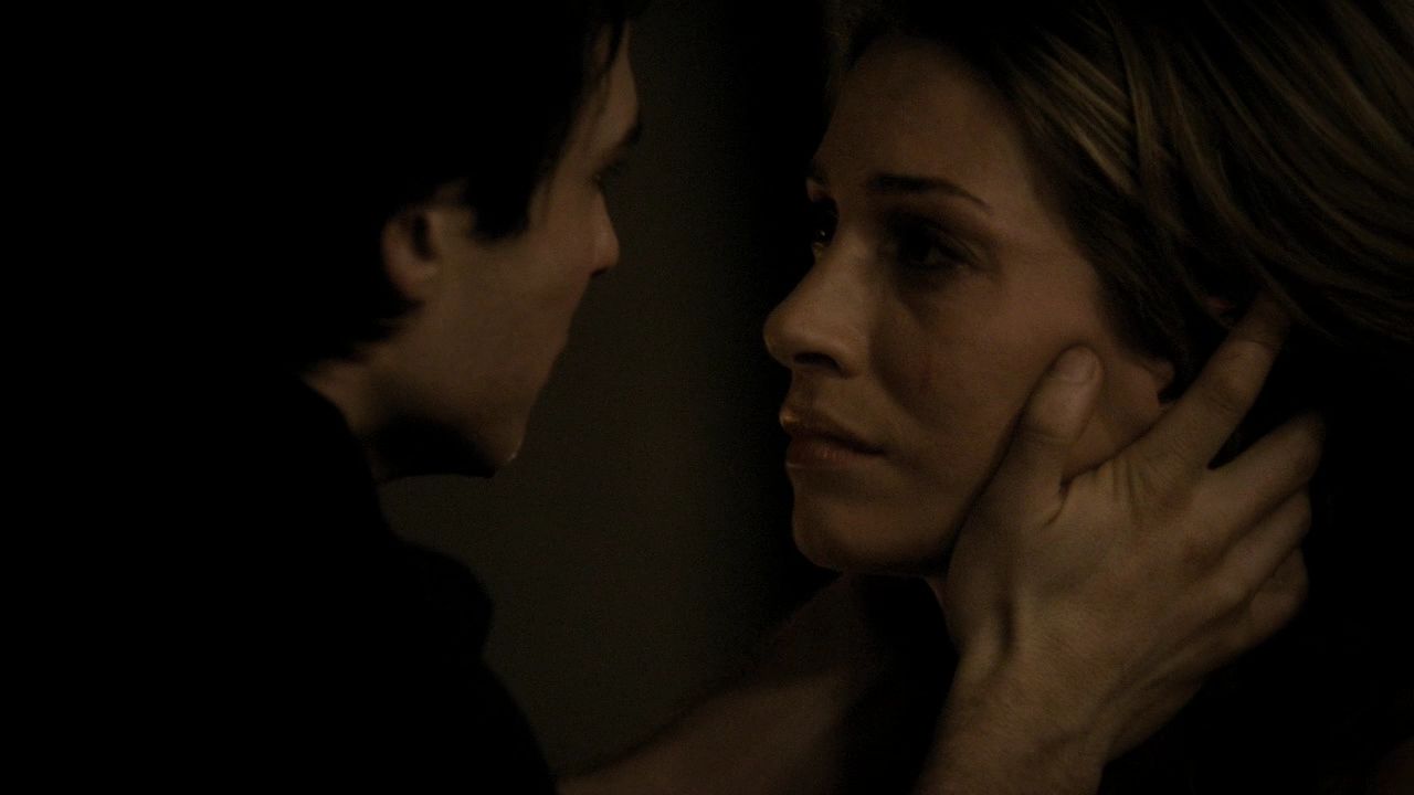 219VampireDiaries1783.jpg