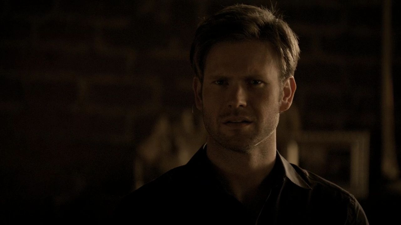 219VampireDiaries1825.jpg