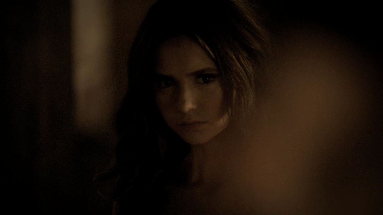 219VampireDiaries1829.jpg