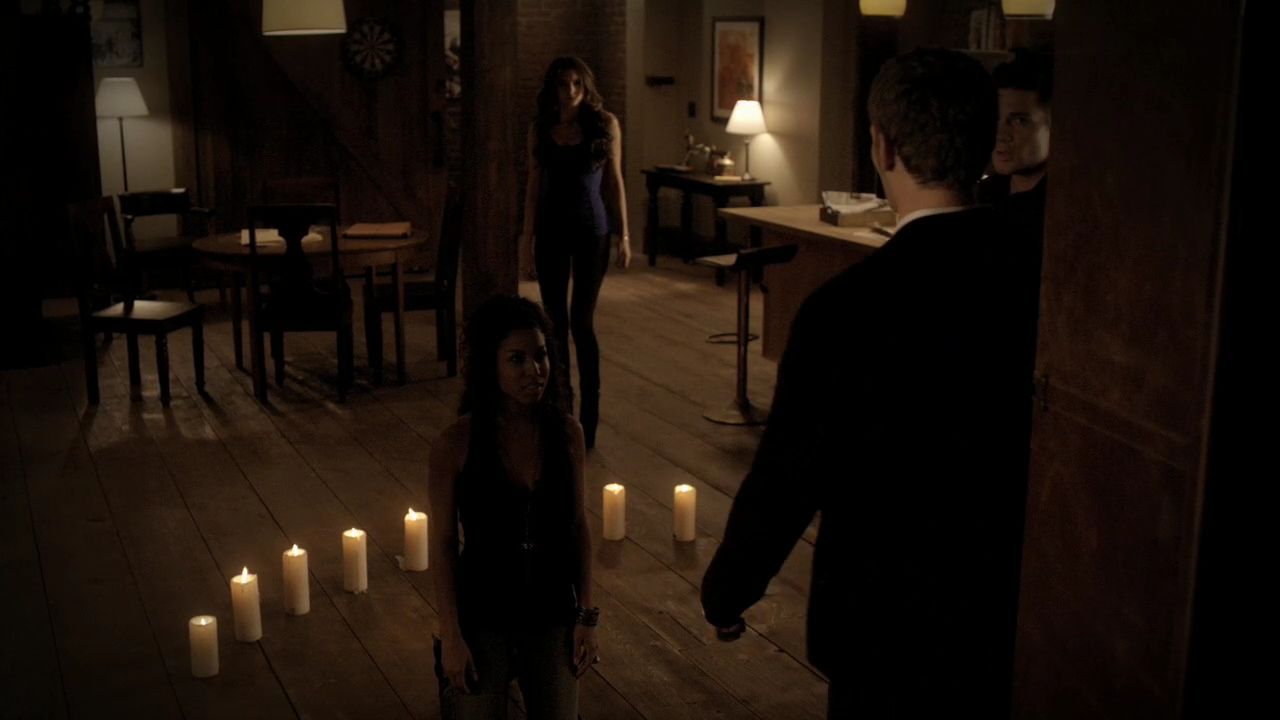 219VampireDiaries1838.jpg