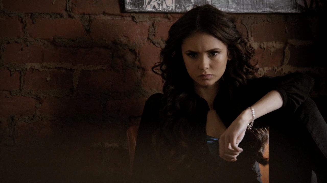 220VampireDiaries0046.jpg