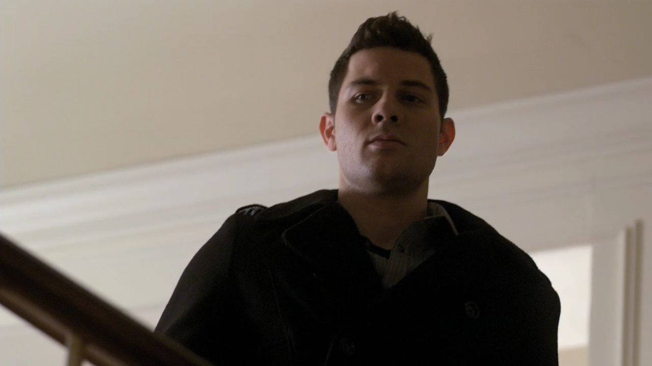 220VampireDiaries0125.jpg