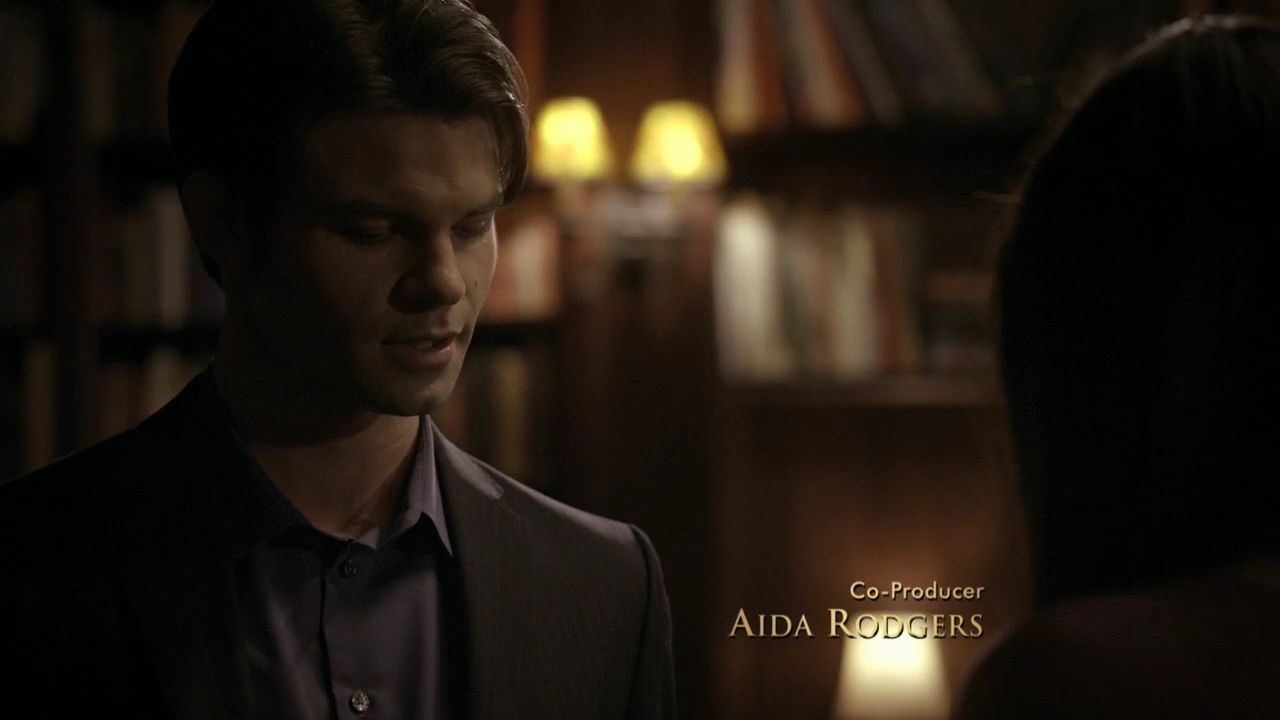 220VampireDiaries0177.jpg