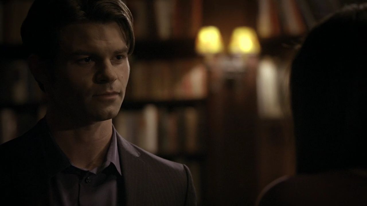 220VampireDiaries0182.jpg