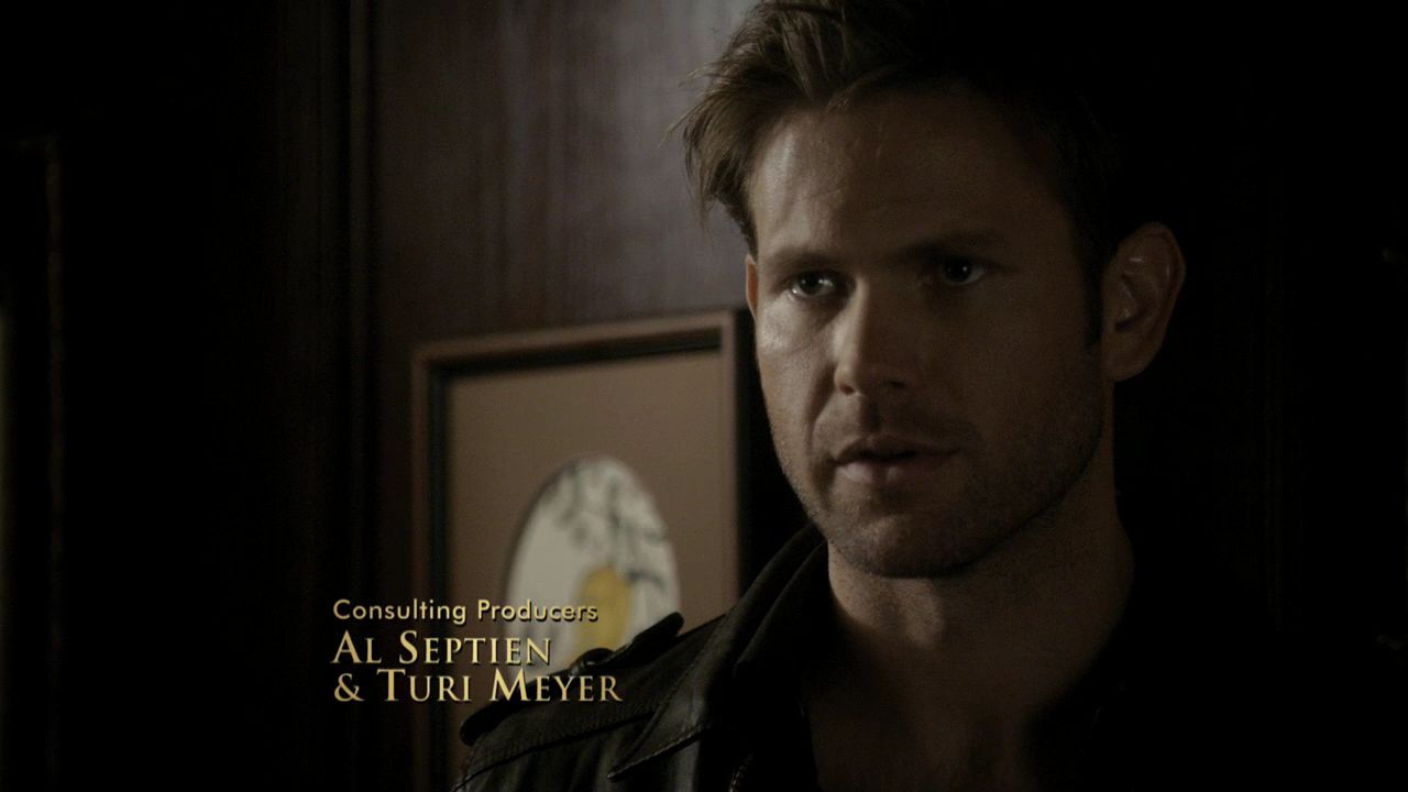 220VampireDiaries0210.jpg