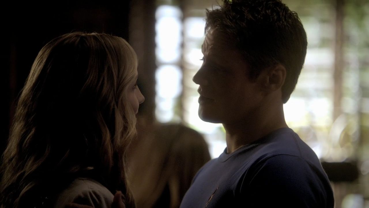 220VampireDiaries0250.jpg