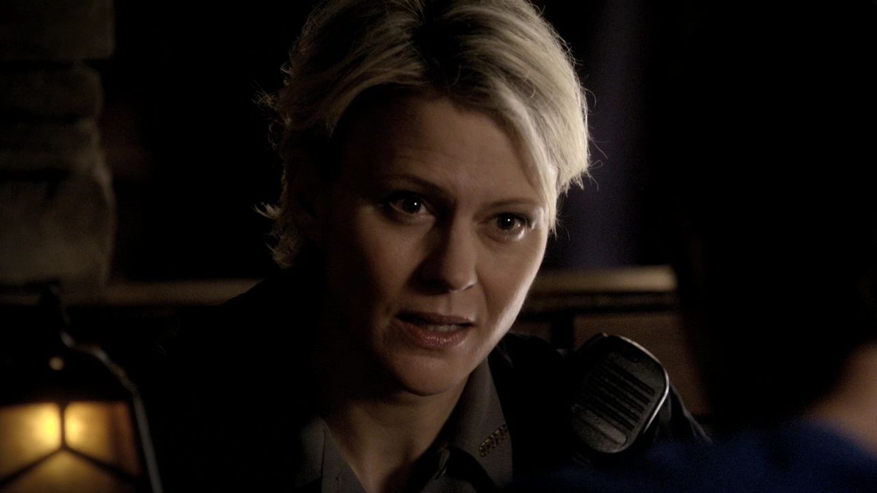220VampireDiaries0287.jpg