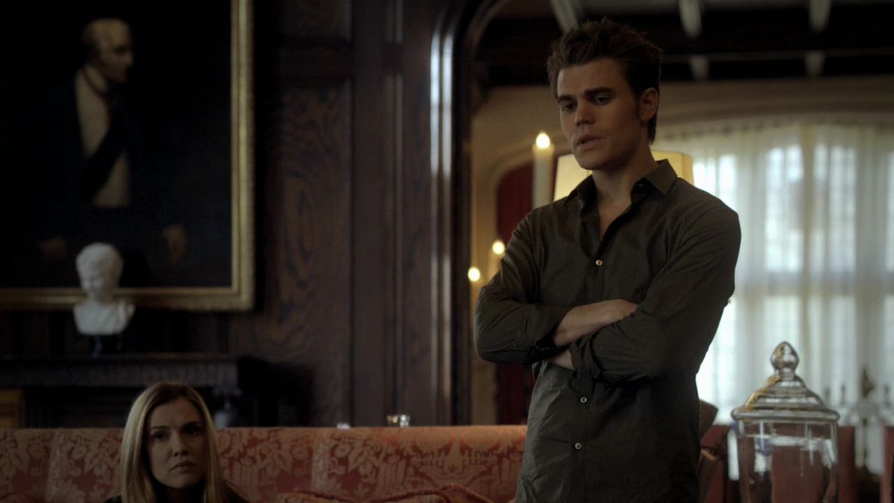 220VampireDiaries0316.jpg