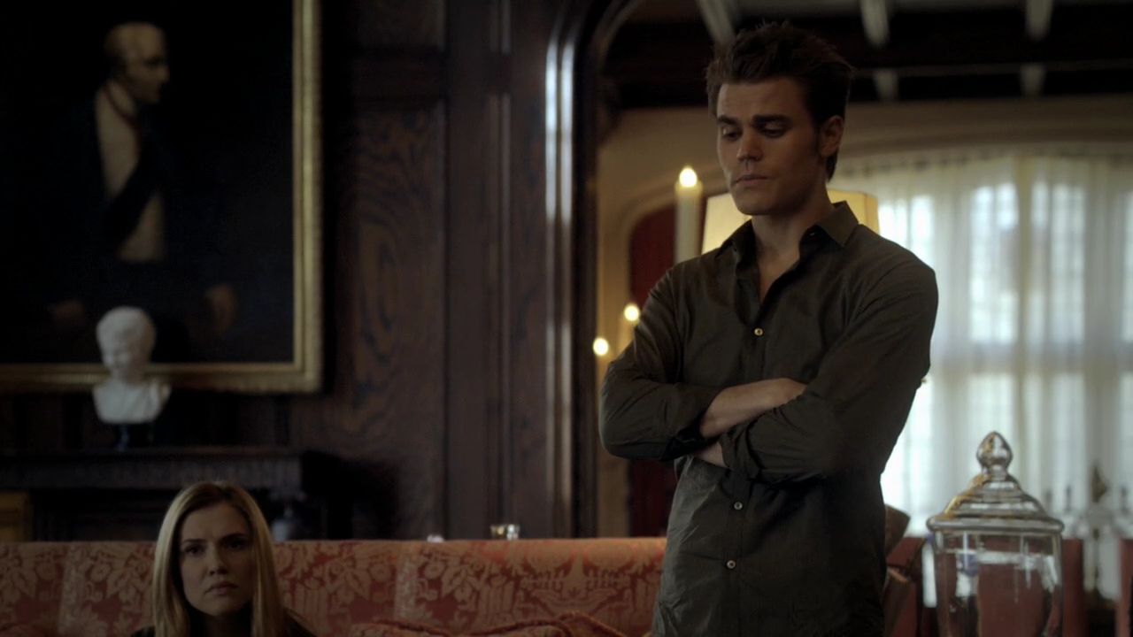 220VampireDiaries0317.jpg