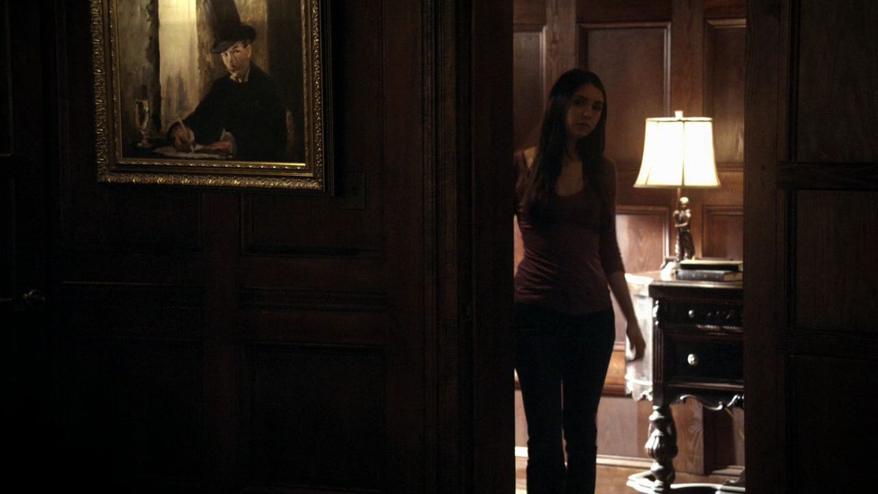 220VampireDiaries0329.jpg