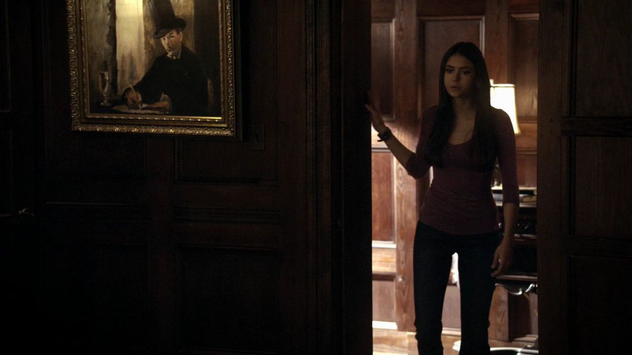 220VampireDiaries0330.jpg
