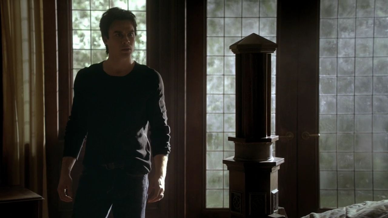 220VampireDiaries0338.jpg