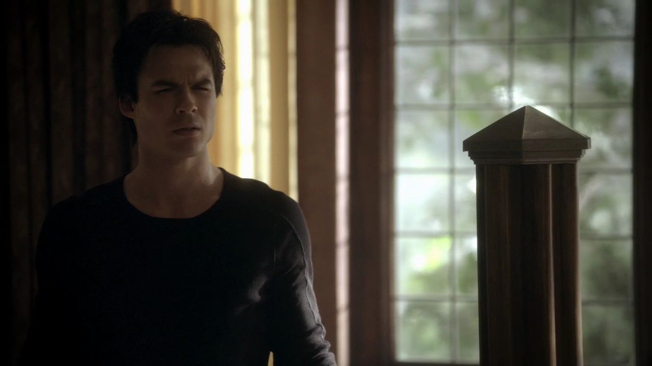 220VampireDiaries0345.jpg