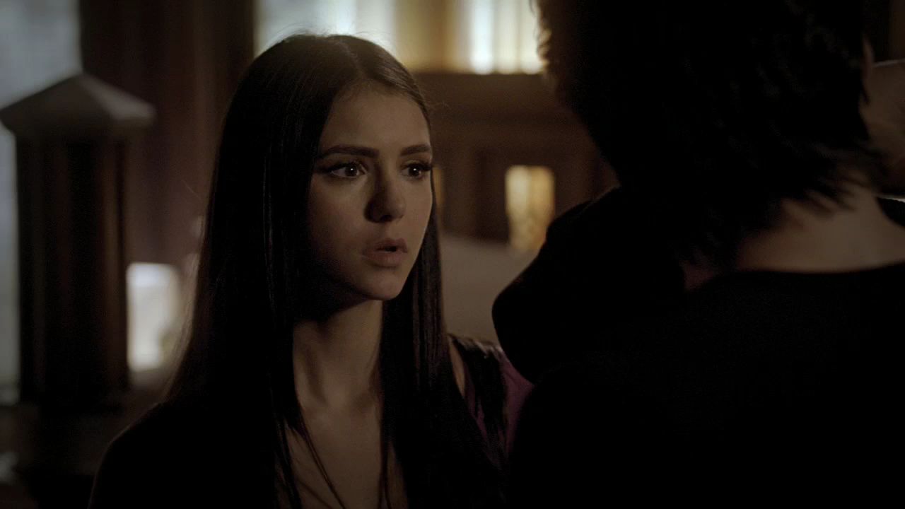 220VampireDiaries0398.jpg