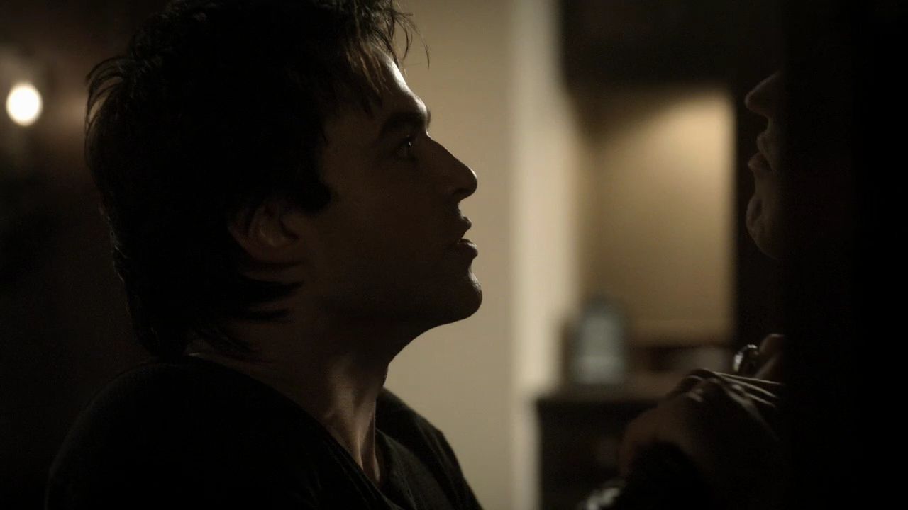 220VampireDiaries0439.jpg